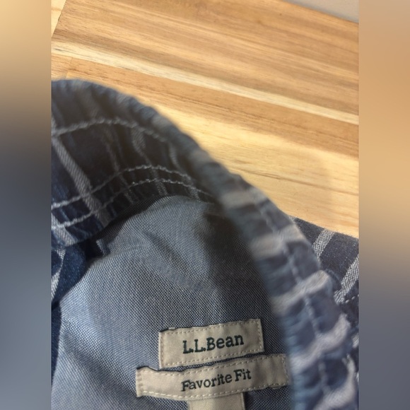 L.L. Bean Navy and White Striped Shorts - Picture 6 of 6
